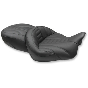 Super Touring Seat — 48.5 cm (19") driver, 35.5 cm (14") rear, Black, 2-Up