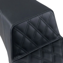 Step-Up Seat — Black, 2-Up, 75 cm overall length