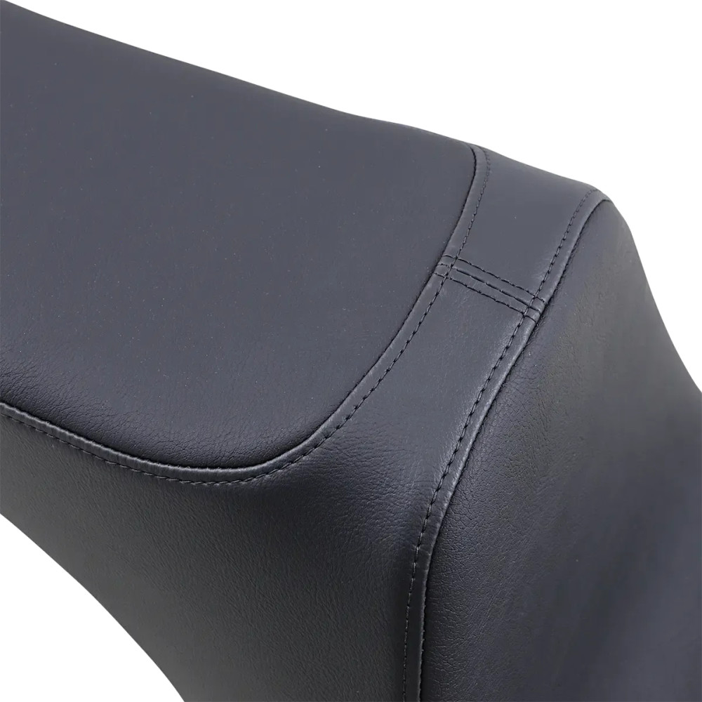 Predator III Seat — 76 cm (30") overall length, 29 cm (11-1/2") width, Black