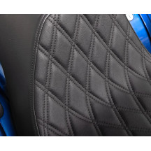 Predator III Seat — 72 cm length, 32 cm driver width, 16 cm rear width, Black