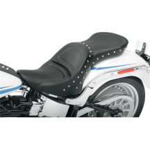Explorer Special Seat — Overall length 77.5 cm (30-1/2"), driver width 33 cm (13"), Black