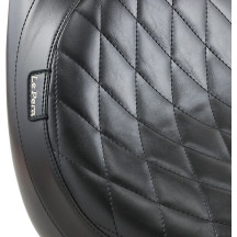 Asiento individual Sanora Sport — 56 cm (22") overall, 48.5 cm (19") longitud del conductor, 35.5 cm (14") ancho, Negro