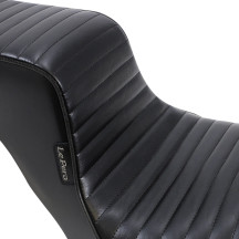 Asiento Cherokee — Ancho conductor 29 cm (11-1/2"), Ancho trasero 18 cm (7"), Negro