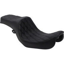 Predator III Seat — Black, 30" overall, 13-1/2" driver length, fits Drag and most Harley-Davidson sissy bars