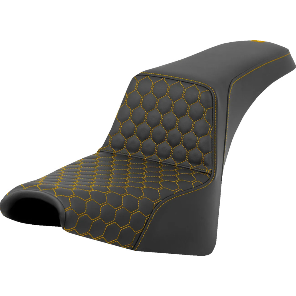 Honeycomb Step-Up Seat — 73.5 cm (29 in), driver 35 x 26 cm, Black