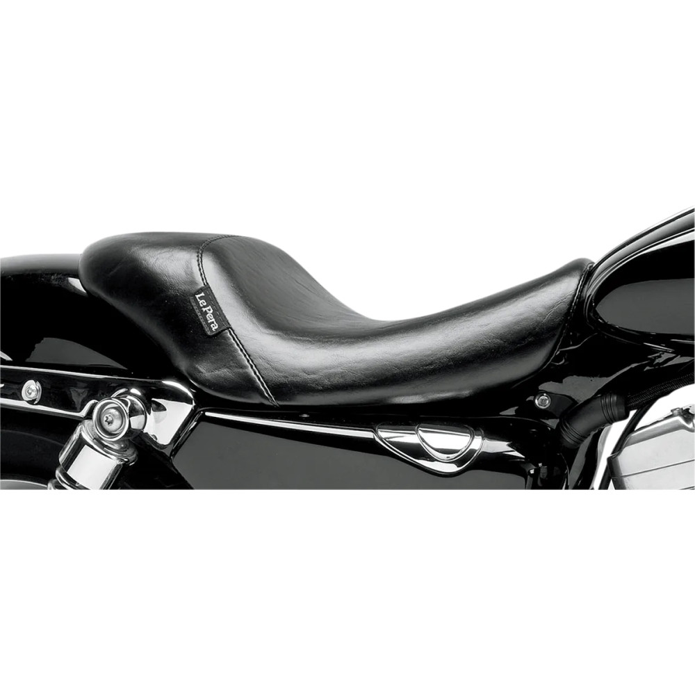 Bare Bones Solo Seat — 51 cm (20") overall, 36 cm (14-1/4") driver, 28 cm (11") width, Black