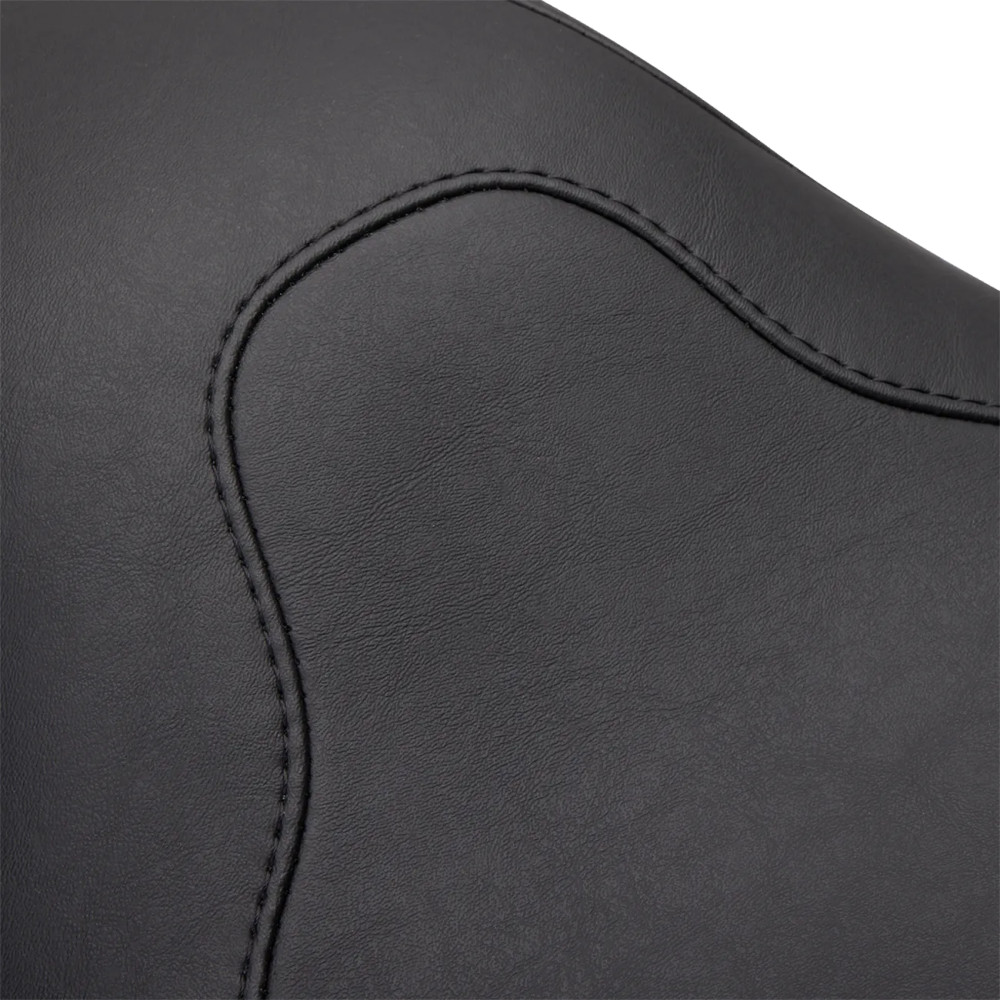 Tripper™ Asiento Solo de Cuero Sintético — Delantero 40,5 cm (16"), Ancho 28 cm (11"), Total 53,5 cm (21")