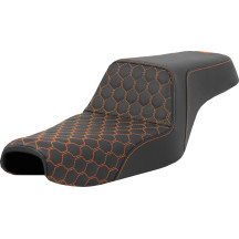 Asiento Honeycomb Step-Up — 71 cm longitud total, para depósito 12,5 L, negro, costura naranja