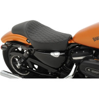 Extended Reach Predator Solo Seat — Overall length 26.5 in, driver length 14.5 in