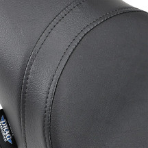 Predator Seat — Black, 66.5 cm (26-1/4")