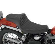 Predator III Seat — Black, 65 cm (25-1/2")