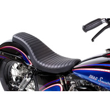 Asiento Classic Stitch Spoon-Style — 73.5 cm (29") total, 44.5 cm (17-1/2") conductor, compatible con todos los sissy bars Drag 