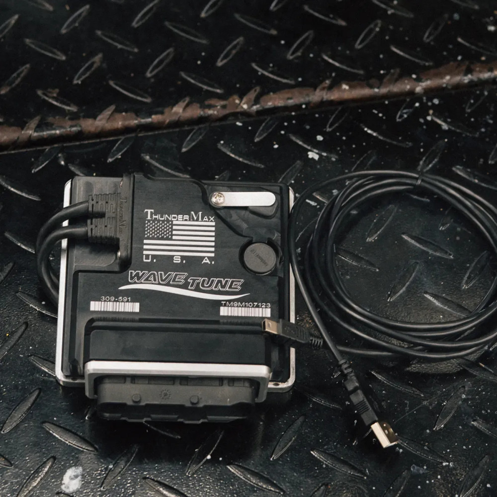 ThunderMax Engine Control Module Kit with Integral Auto Tune — Black