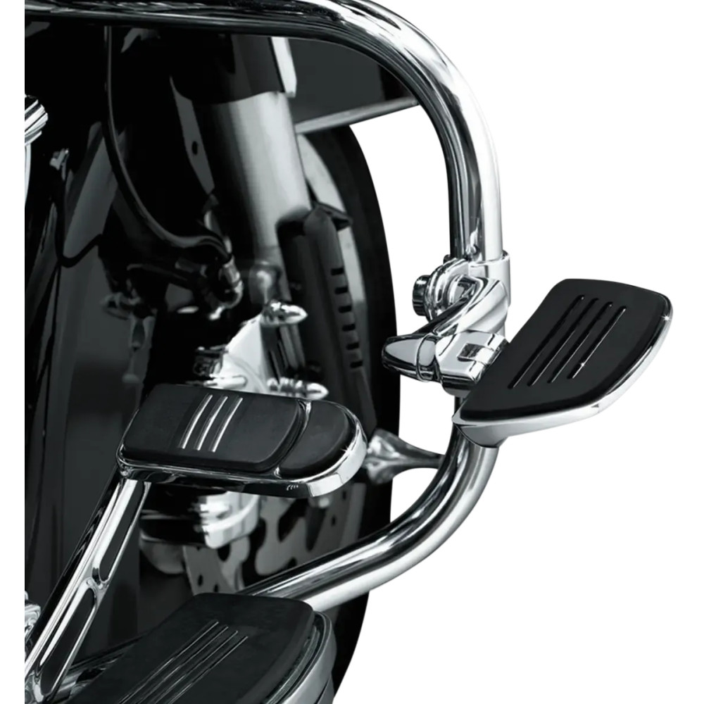 Longhorn Offset Footpeg Mounts — 64 mm (2-1/2") wide, 89 mm (3-1/2") long, 32 mm (1-1/4") clamp, Chrome