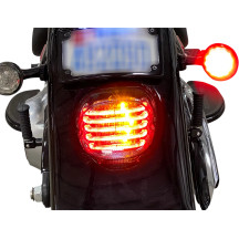 ProBEAM® Luces traseras LED integradas de perfil bajo con intermitentes auxiliares — Harley-Davidson®, lente ahumada