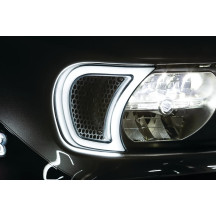 Tracer Headlight Vent Accents — 7" (18 cm), 152 mm (6"), Amber & White LEDs, Harley-Davidson®
