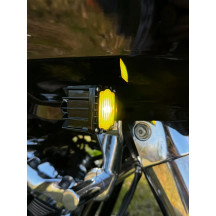 Intermitentes LED Shark Demon® — Harley-Davidson®, lente amarilla, carcasa negra brillante