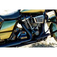 Precision® Transmission Shroud — Gloss Black, fits Milwaukee-Eight™