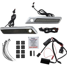 Pestillo de alforja con luces de acento bicolor — LED ámbar y rojo, carcasa cromada, Compatible con Harley‑Davidson