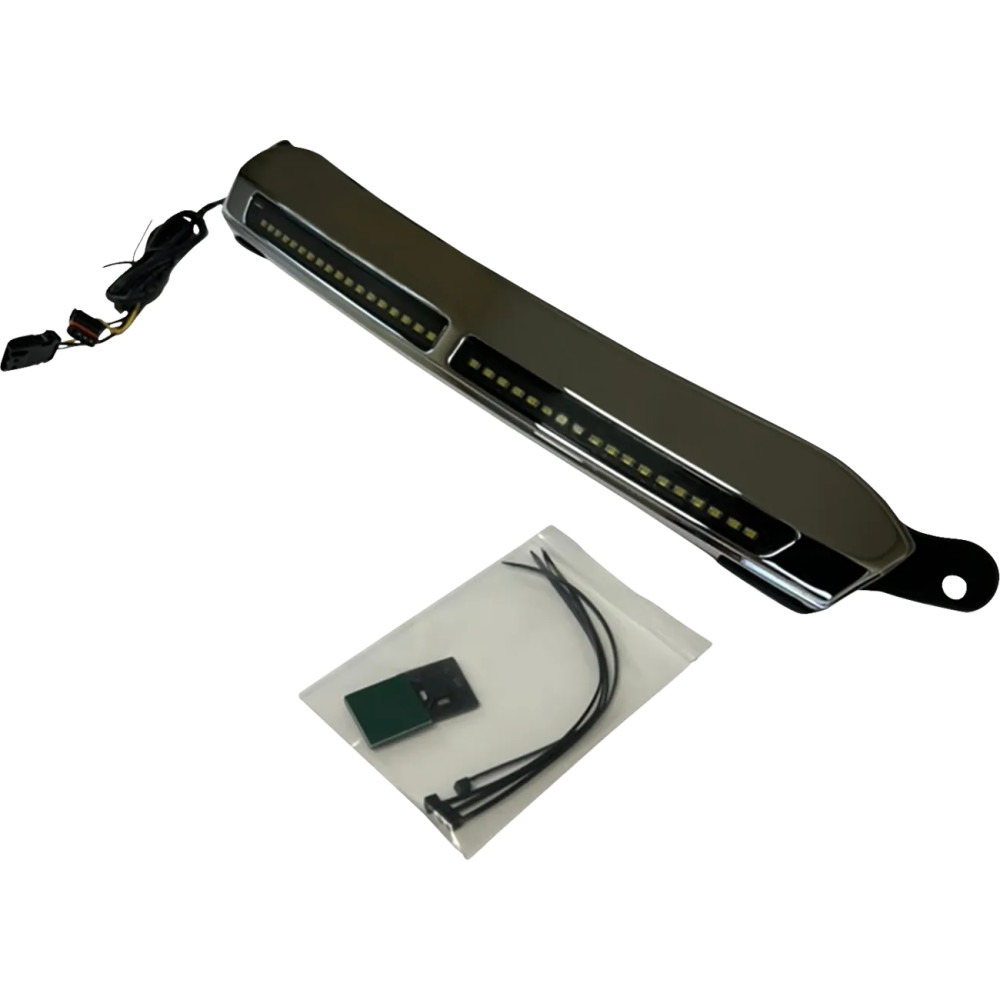 Moldura de parabrisas — Harley-Davidson®, cromo, LED blanco, lente ahumada