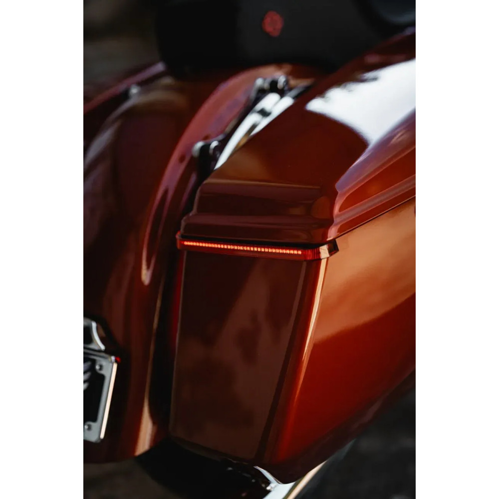 Luces LED de perfil bajo para alforjas — Harley-Davidson®, lente roja