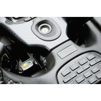 Indicador LED de batería — 2 in × 3/4 in × 3/16 in, cromado