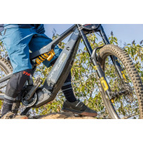 Comp XP Knee Guards — L/XL, EN 1621-1:2012 Level 2, Black