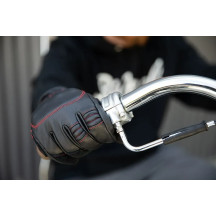 Belden Gloves — XS, Black, Red