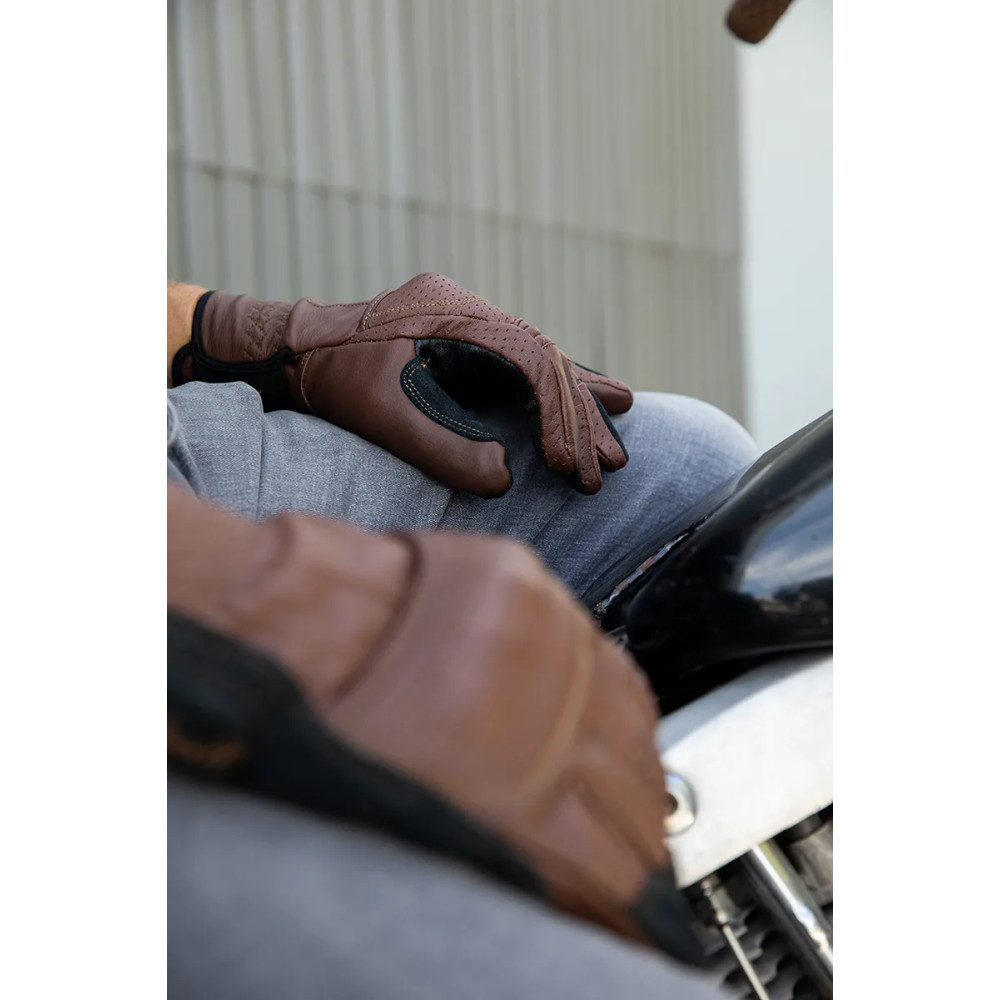Borrego Gloves — XS, mid-length cuff, Chocolate