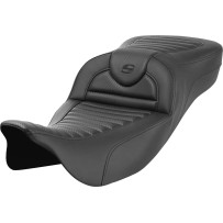 Roadsofa™ Extended Reach Seat — Driver 44.5 cm (17.5 in), Width 37 cm (14.5 in), Black