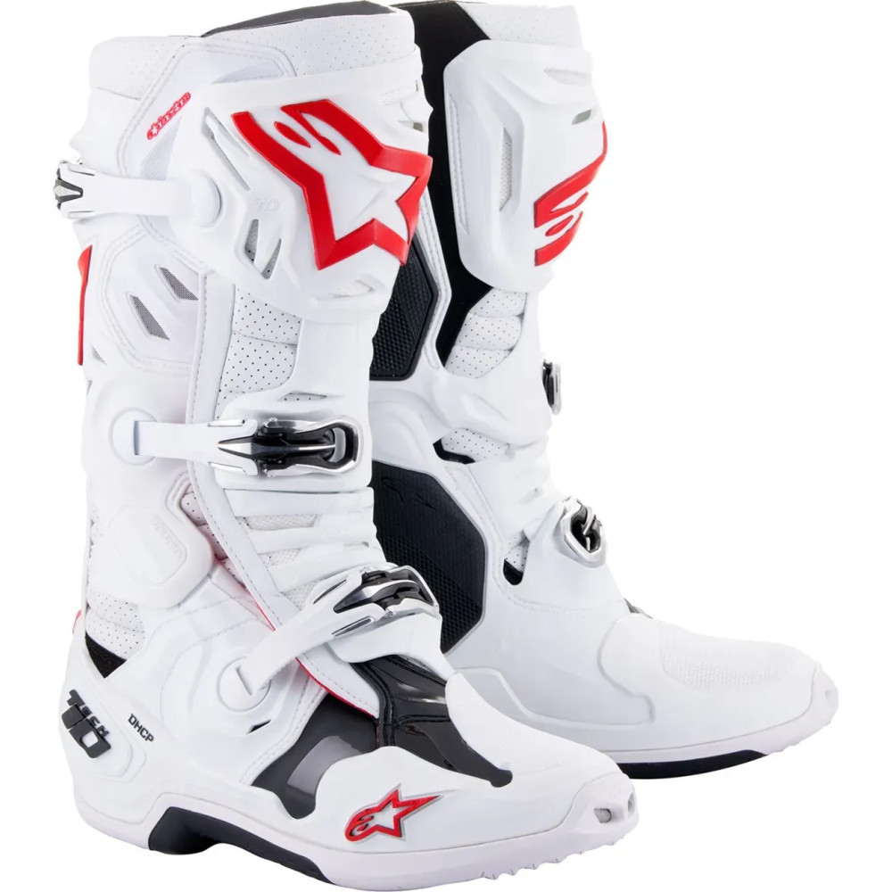 Botas Tech 10 Supervented — EU 43, US 9, Blanco y rojo