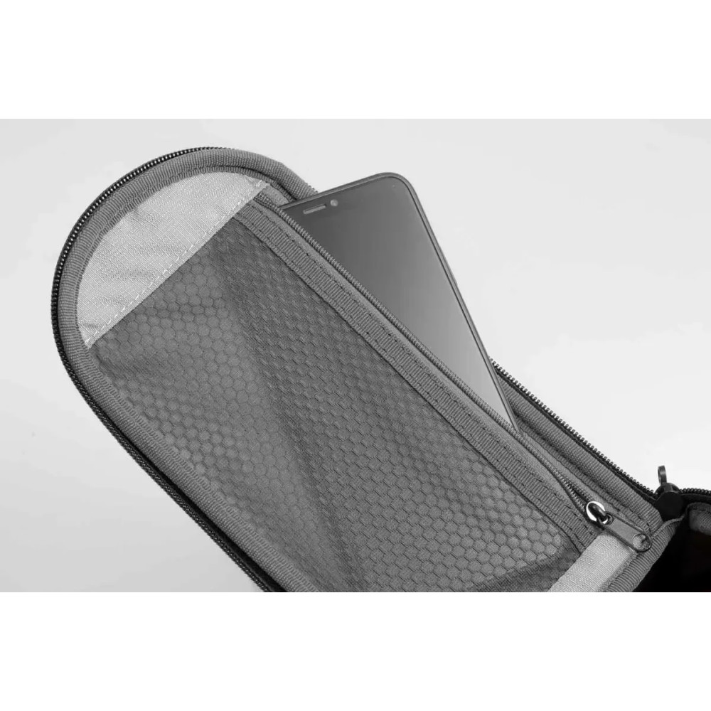 PRO Micro Tank Bag (3–5 L) — 27 x 20.5 x 11 cm