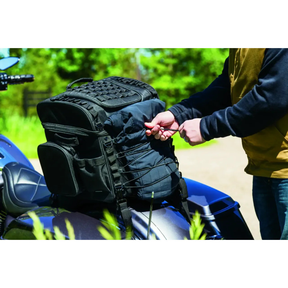 Momentum Vagabond Bag — 18" W × 12" D × 5.5" H, 45.9 L, Sissy-bar mount, Black