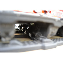 Trax Grabber® — 16" (40.5 cm) width, Black