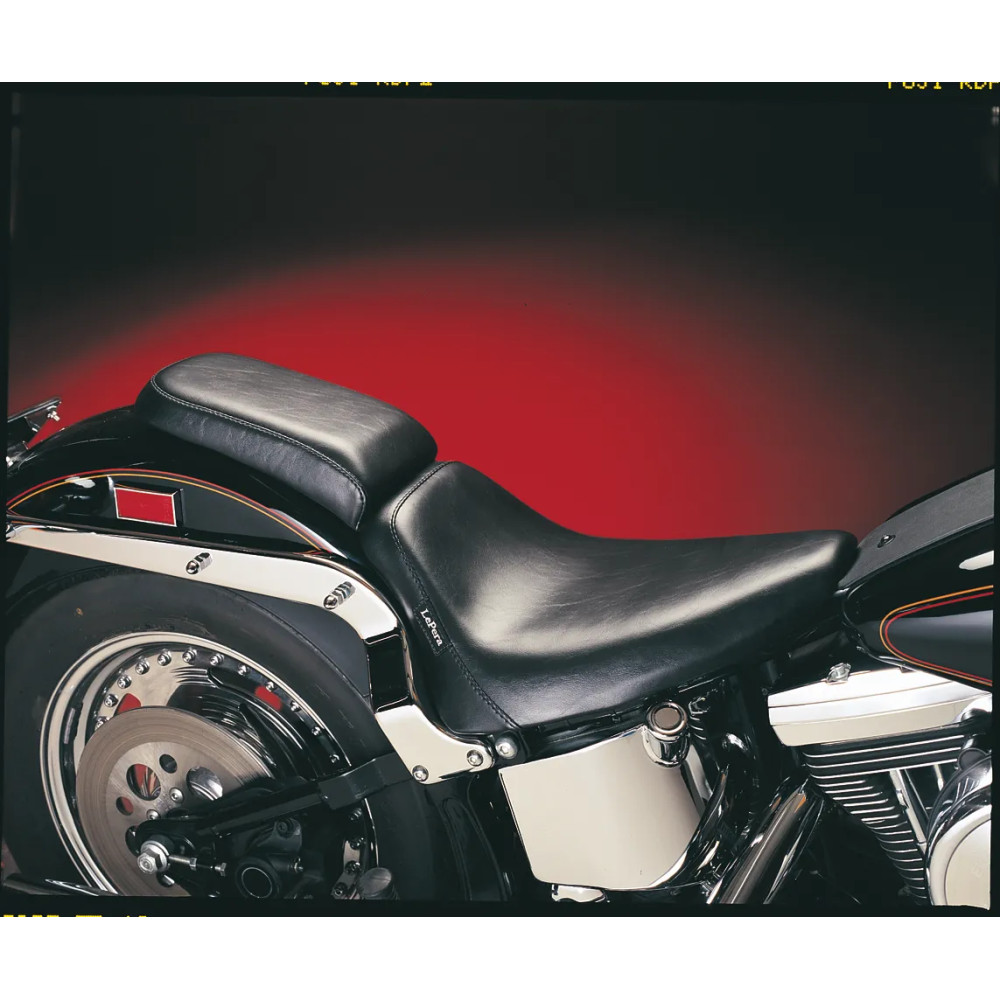 Bare Bones Solo Seat — Black, 43 cm length, 30.5 cm width