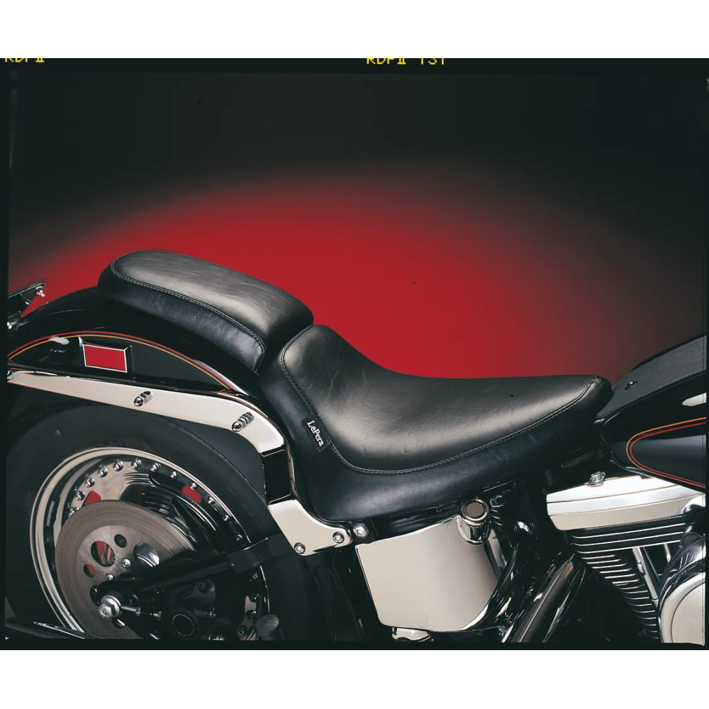 Silhouette Pillion Pad — 31.8 cm length, 16 cm width, Black