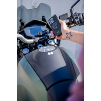 Moto Mount LT — 34 x 114 x 65 mm, fits standard and oversize handlebars, Black