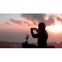 Moto Mount LT — 34 x 114 x 65 mm, fits standard and oversize handlebars, Black